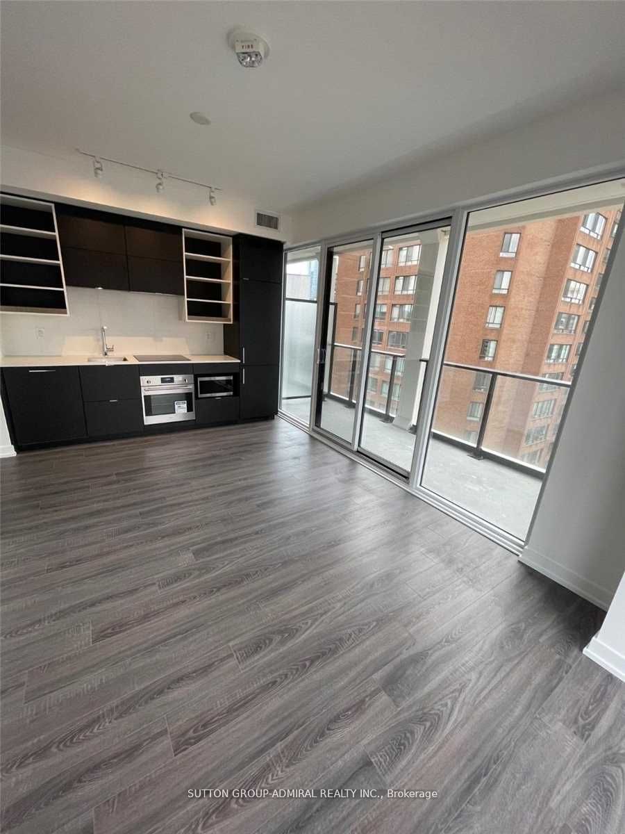20 Edward Street 1615, Toronto, ON M5G 1C9 photo 3