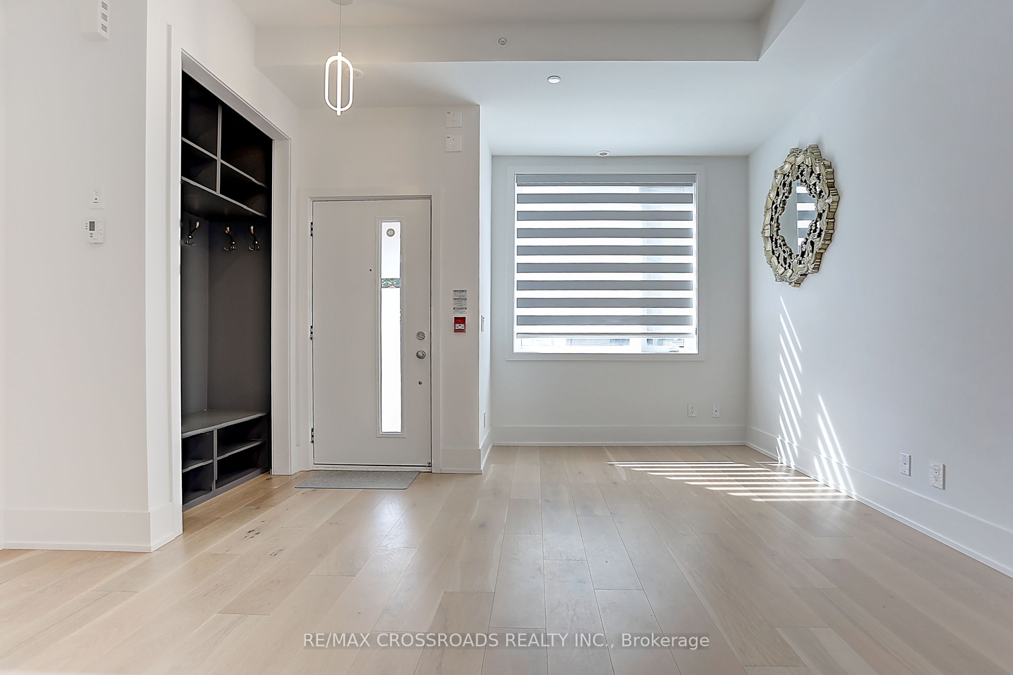 270 Davenport Road TH3, Toronto, ON M5R 0C1 photo 5