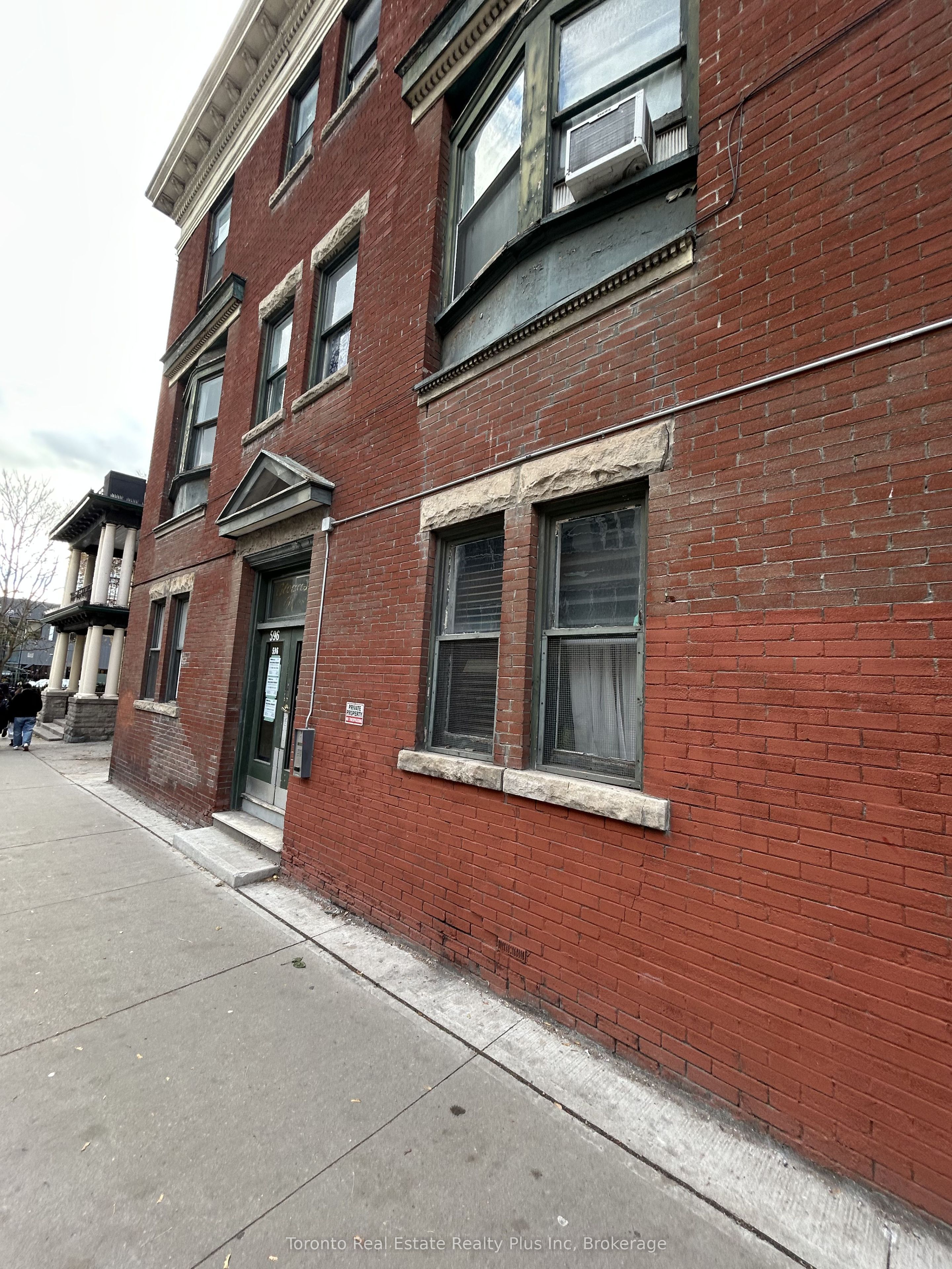 596 Church Street 1A, Toronto, ON M4Y 2E5 photo 4