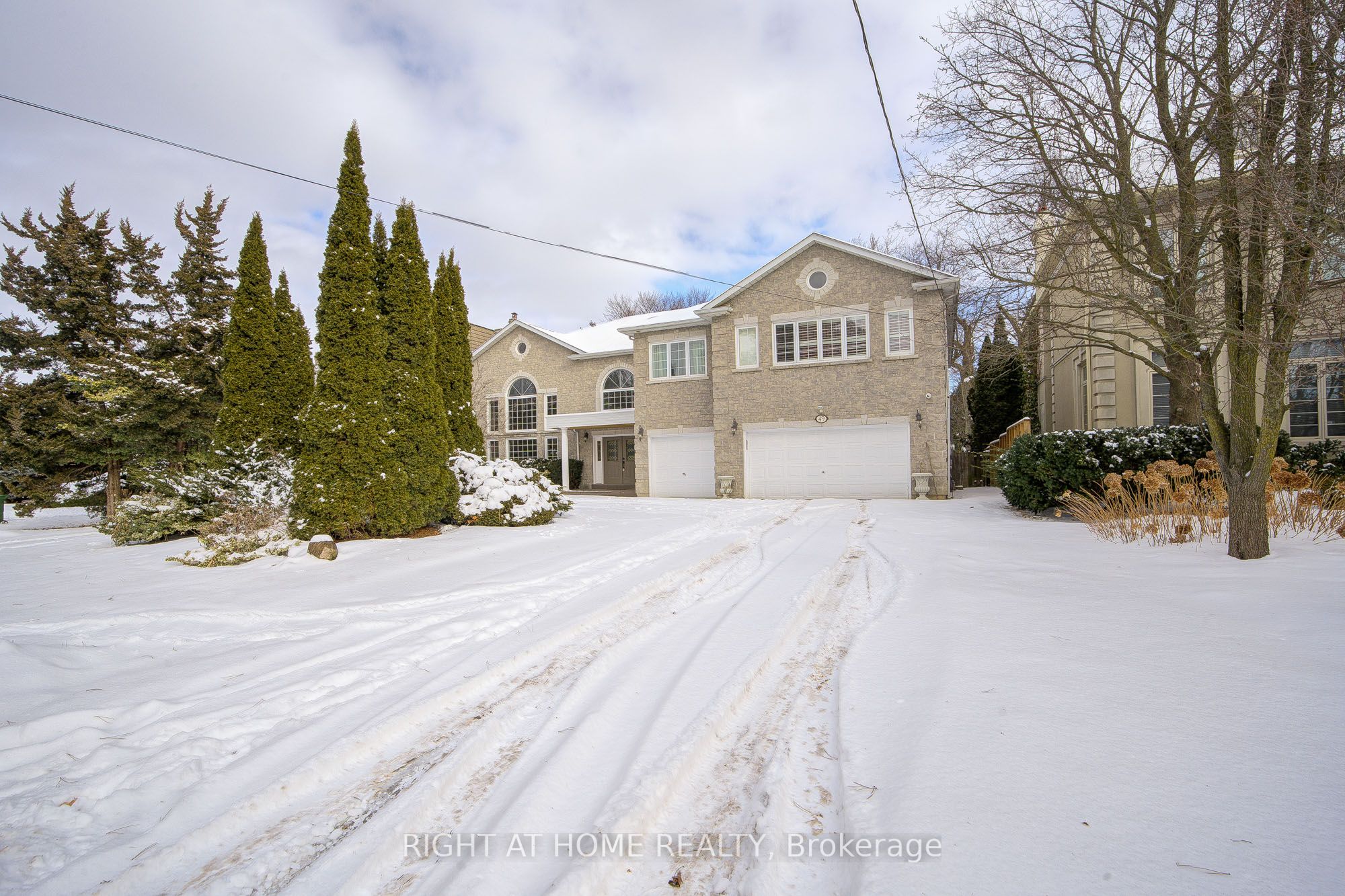 49 Arjay Crescent, Toronto, ON M2L 1C6 photo 3