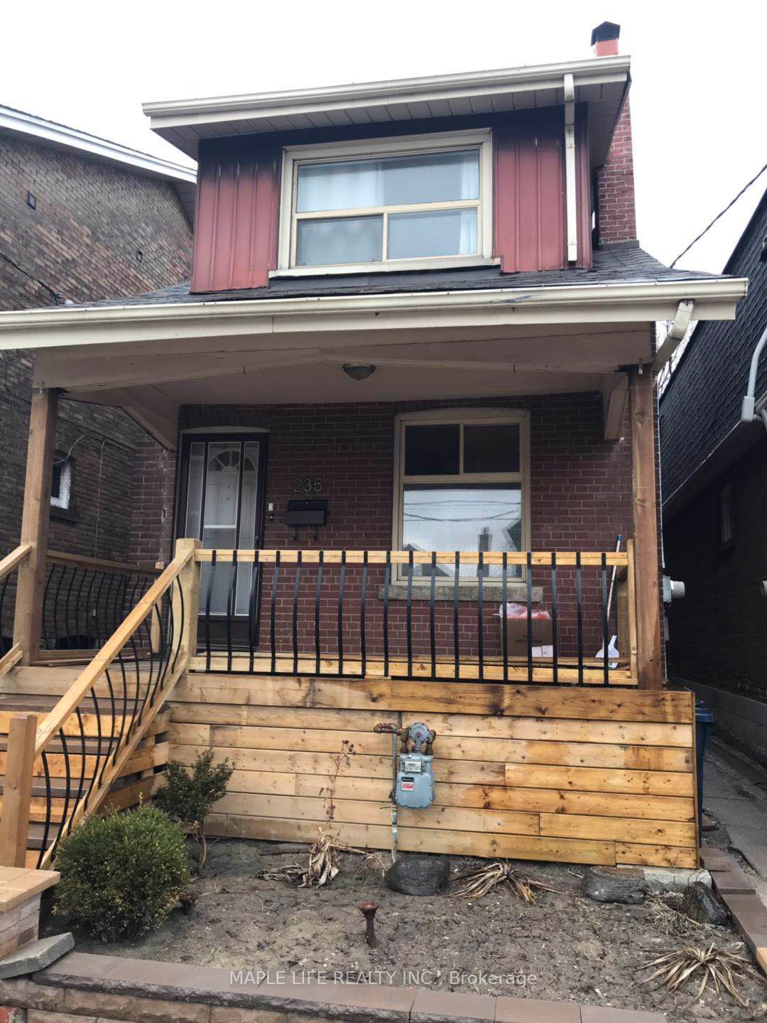 235 Oakwood Avenue Bsmt, Toronto, ON M6E 2V3 photo 2