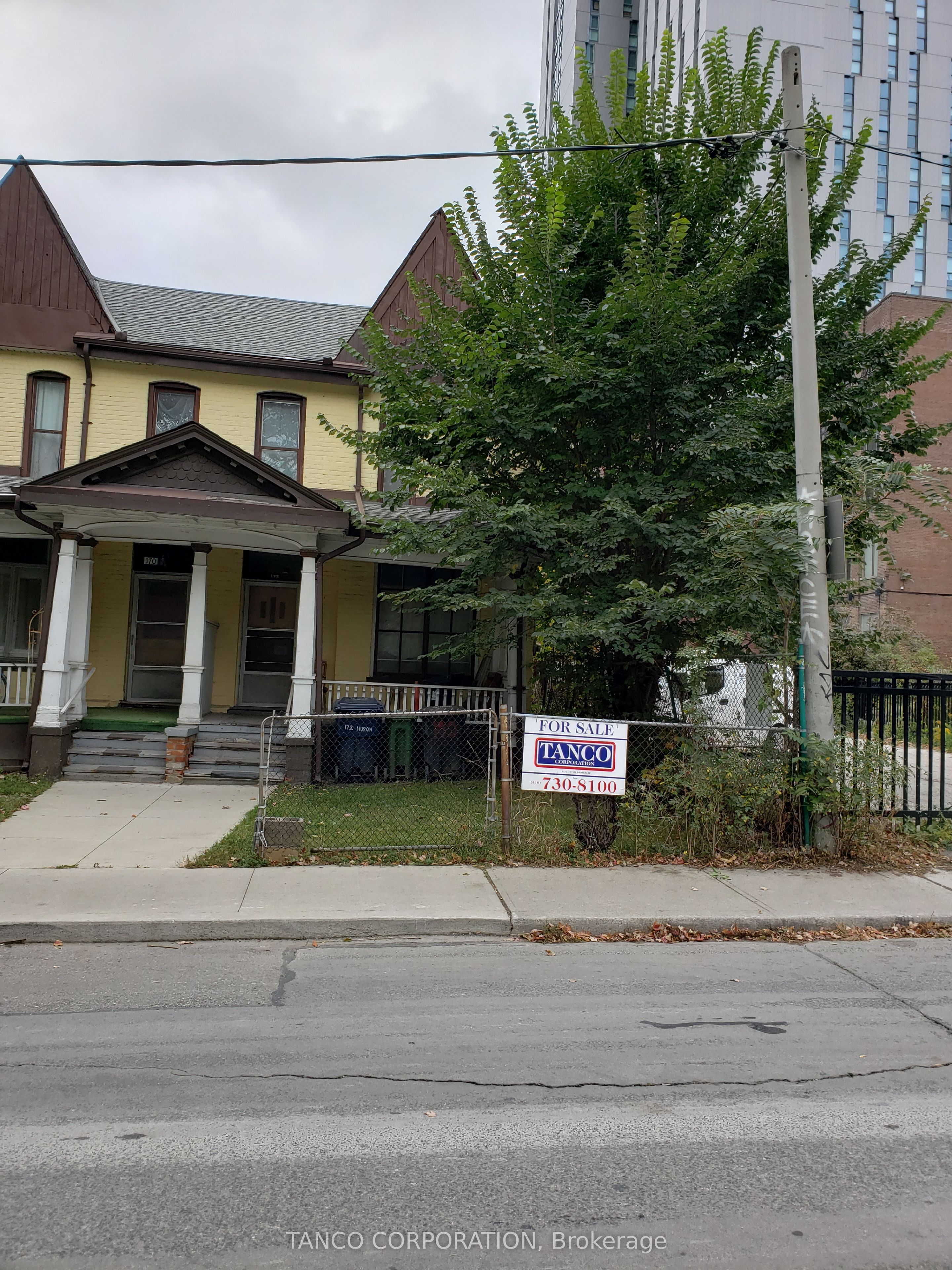 172 Huron Street, Toronto, ON M5T 2B4 photo 2