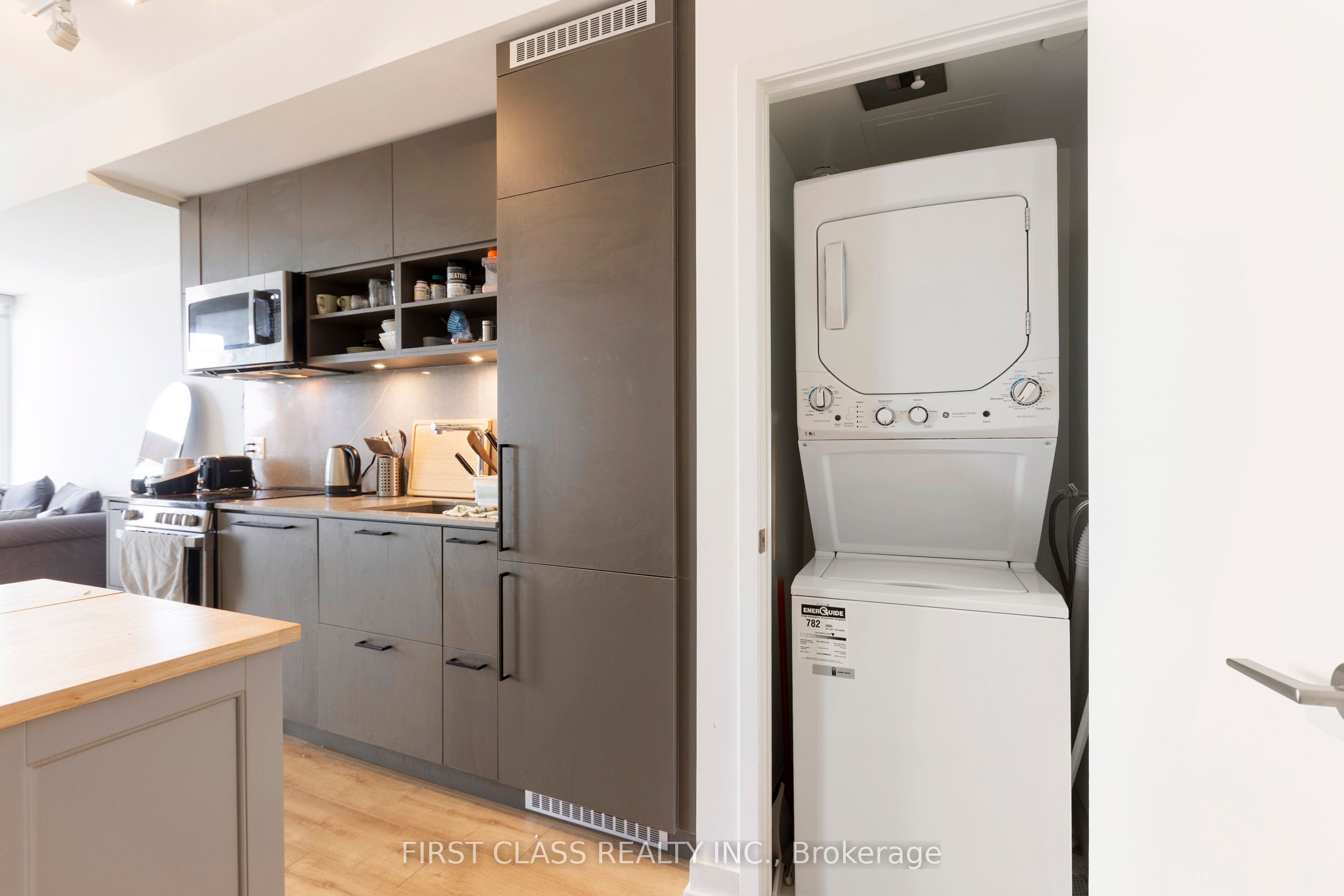 135 East Liberty Street 2606, Toronto, ON M6K 0G7 photo 3