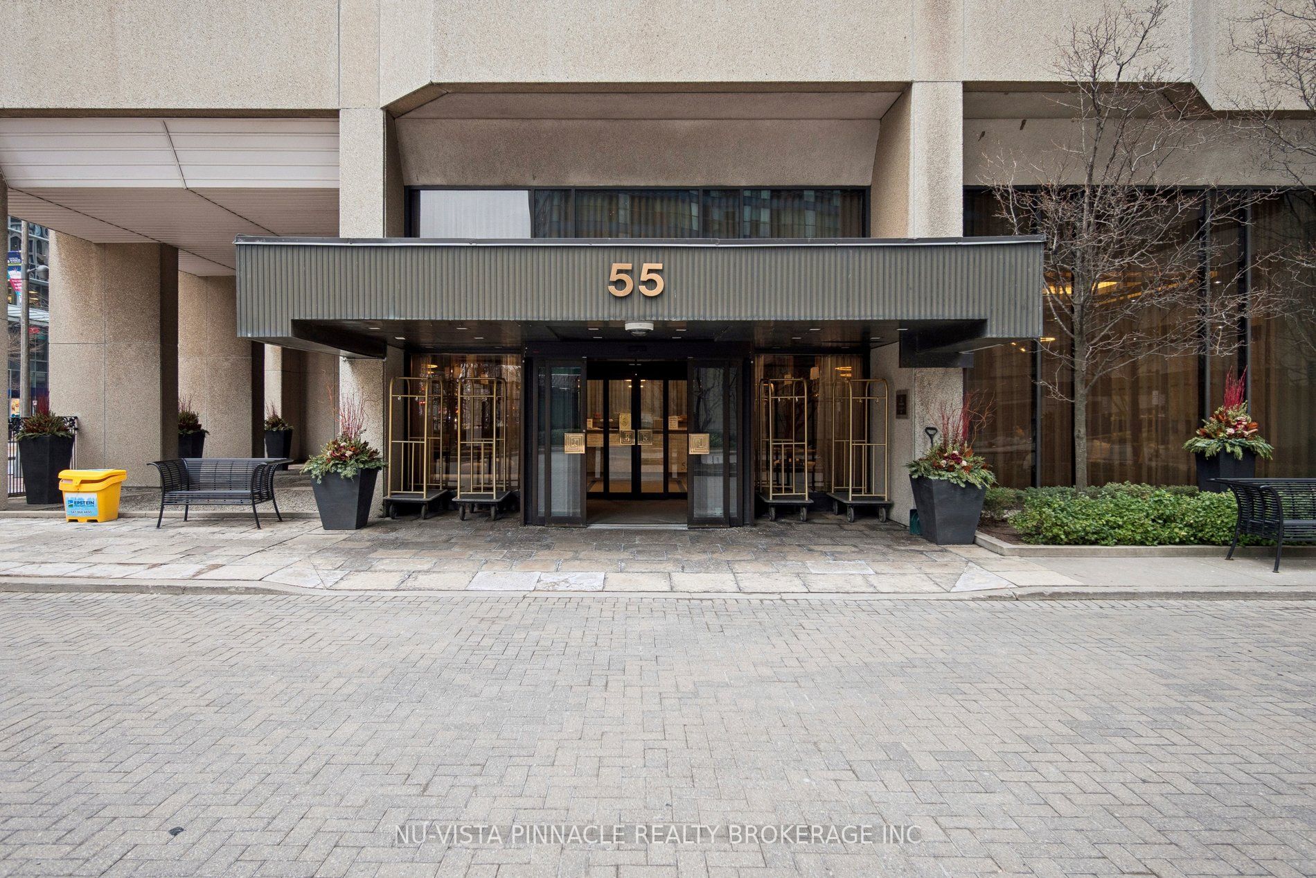 55 Harbour Square 1418, Toronto, ON M5J 2L1 photo 5
