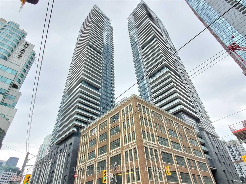 125 Blue Jays Way 1103, Toronto, ON M5V 1J6