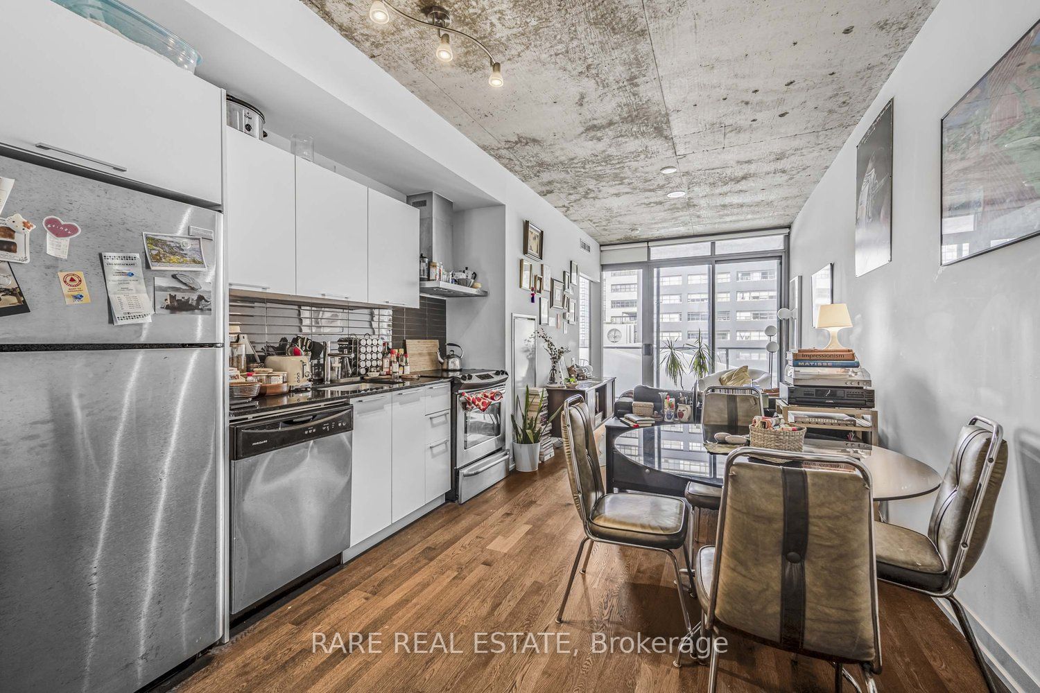 650 King Street W 701, Toronto, ON M5V 1M7 photo 5