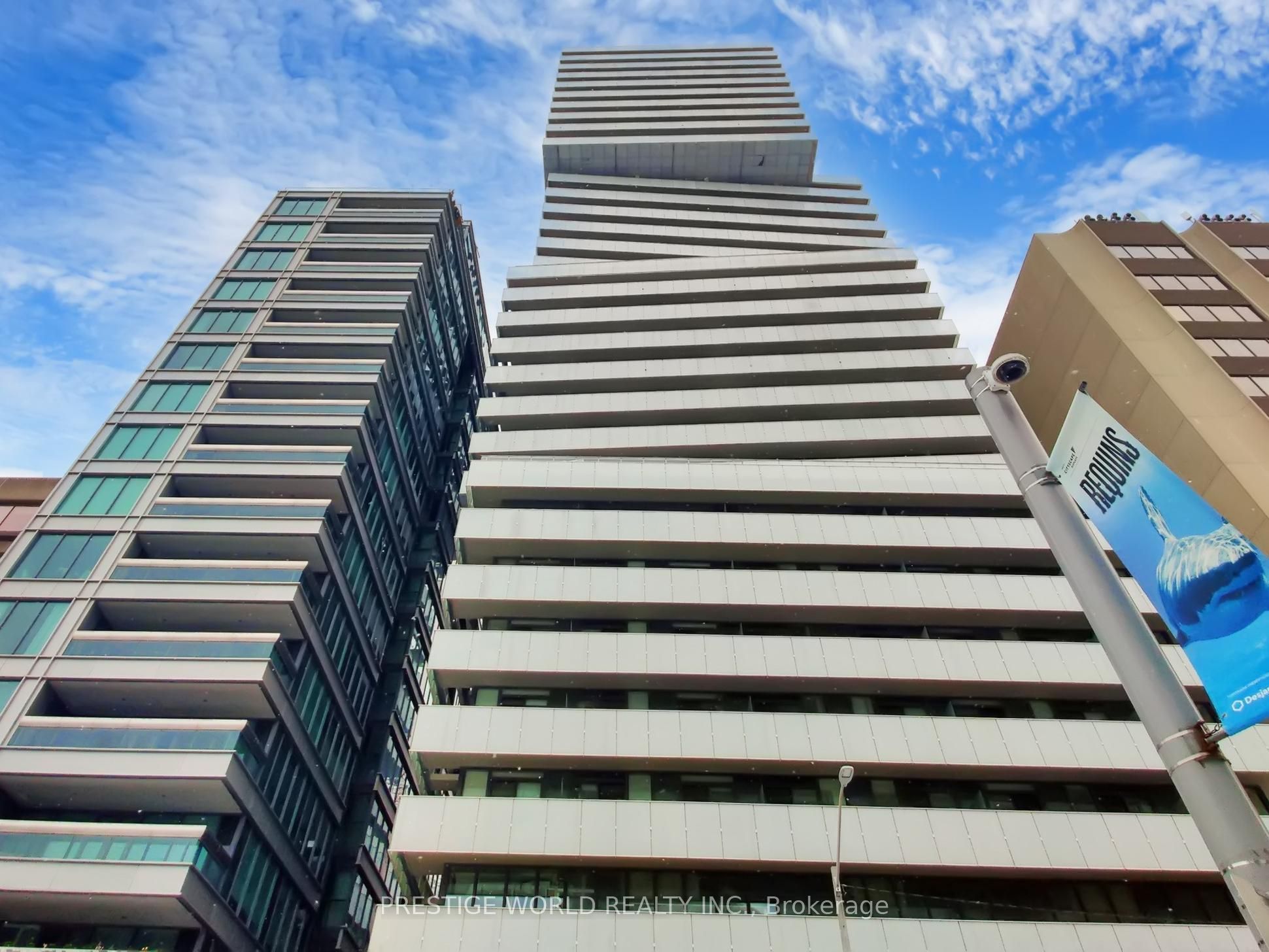 200 Bloor Street West Street W 1401, Toronto, ON M5S 1T8 photo 2