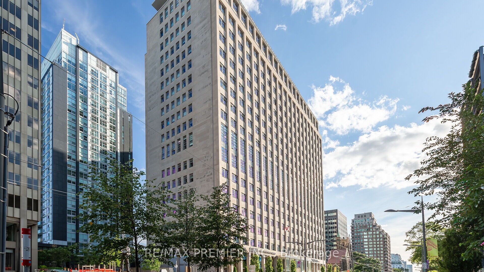 111 St. Clair Avenue W 607, Toronto, ON M4V 1N5 photo 2