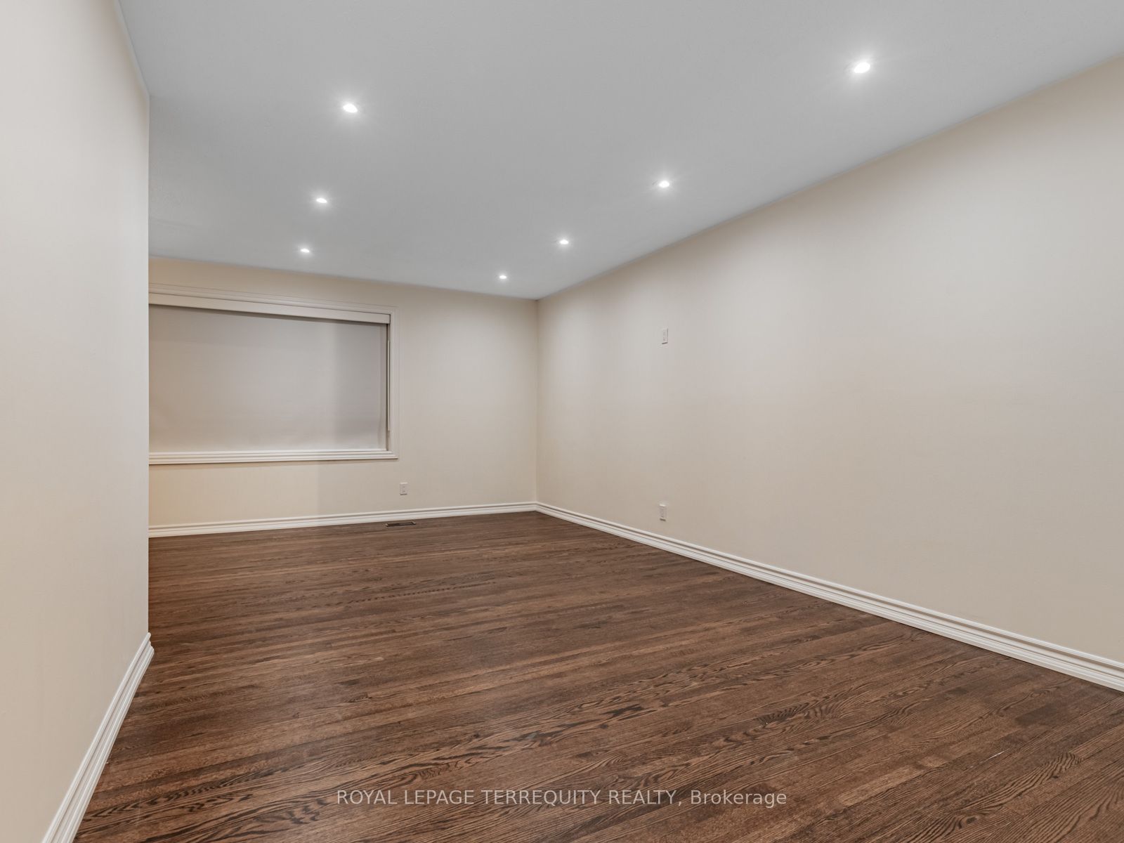 5 Rochelle Crescent, Toronto, ON M2J 1Y3