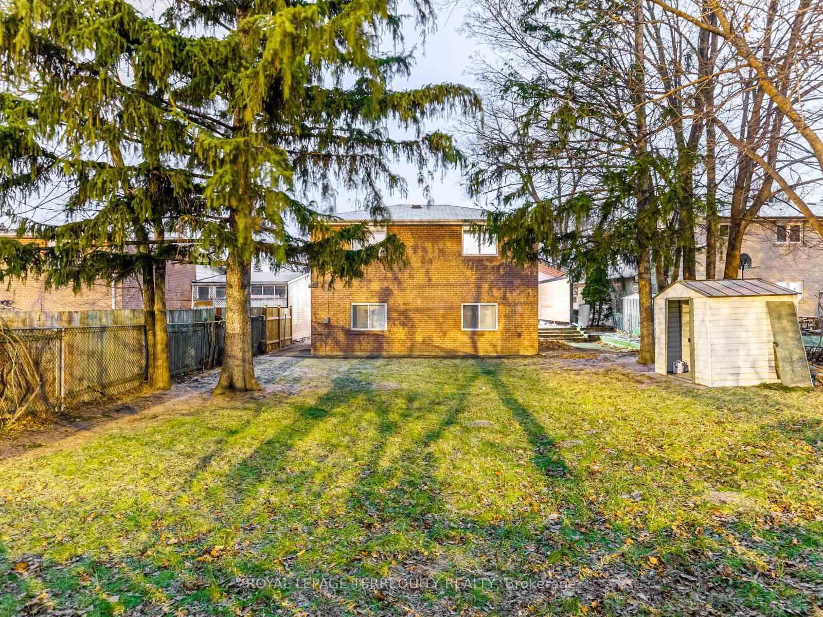 5 Rochelle Crescent, Toronto, ON M2J 1Y3 photo 2
