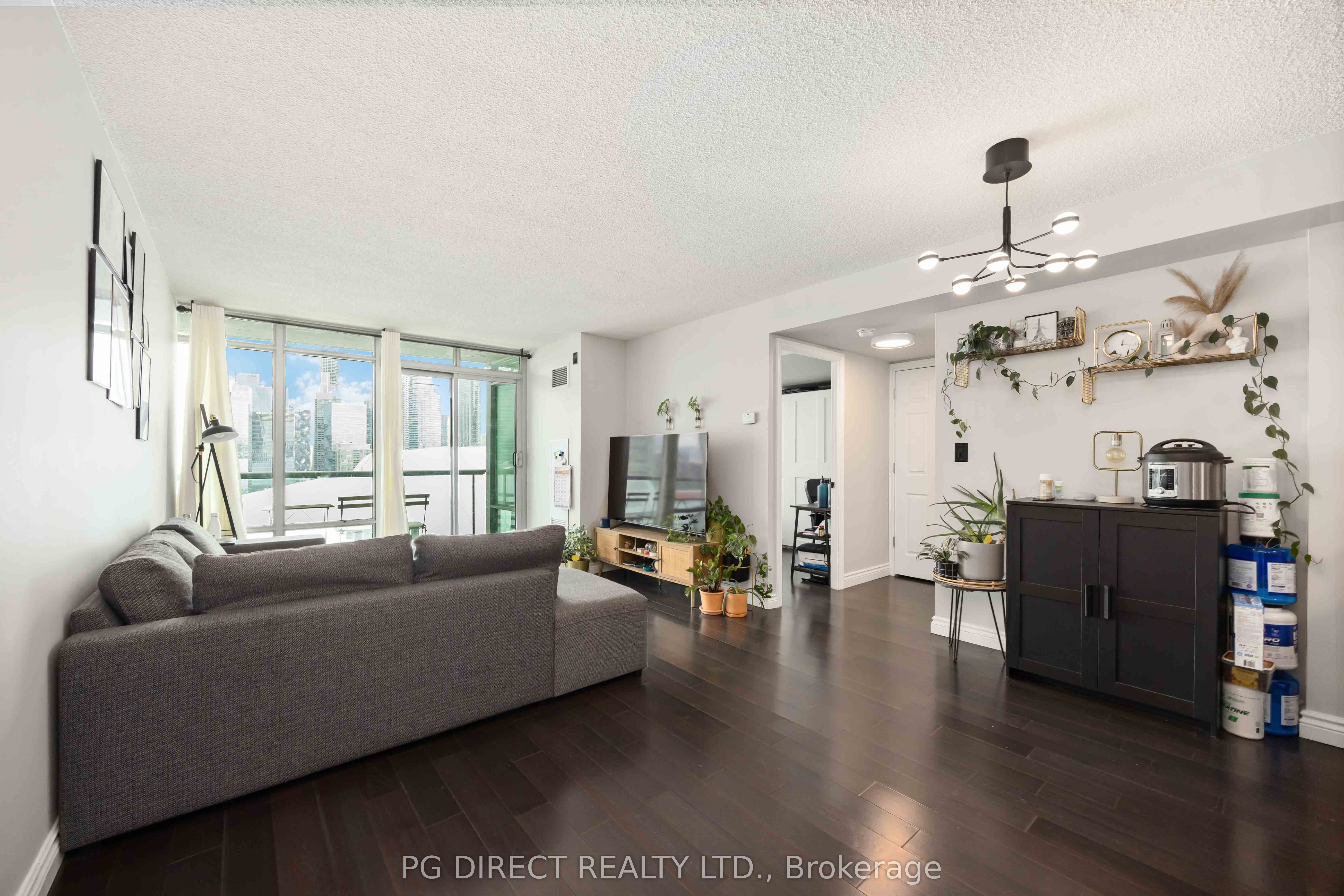 81 Navy Wharf Court 3502, Toronto, ON M5V 3S2 photo 2