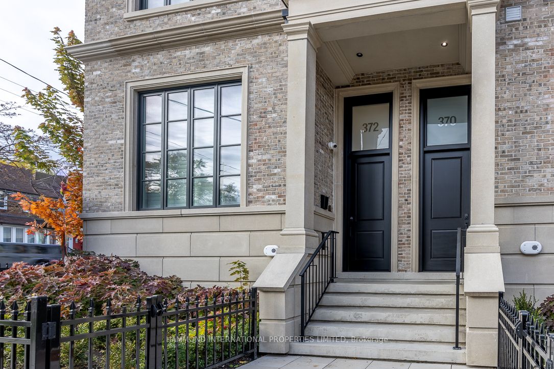 372 Briar Hill Avenue, Toronto, ON M4R 1J2 photo 5