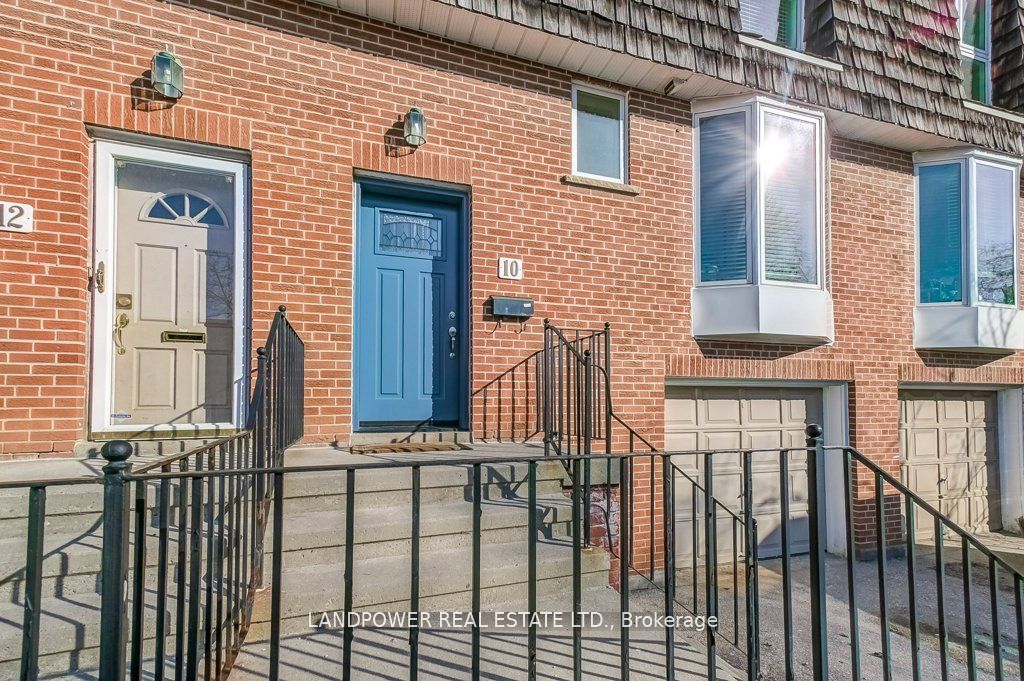 10 Brassbell Mill Way, Toronto, ON M2L 1P7 photo 3