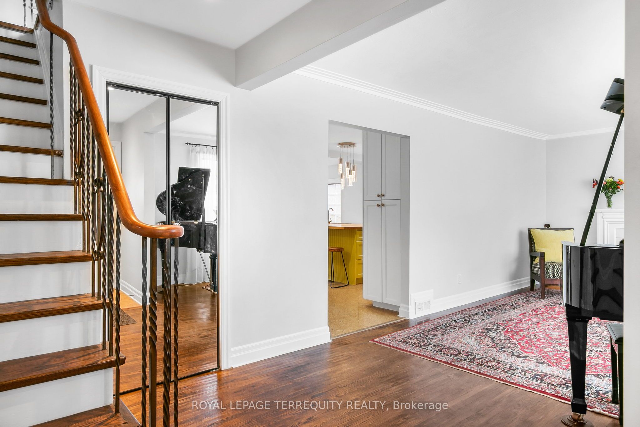 11 Urbandale Avenue, Toronto, ON M2M 2G9 photo 4