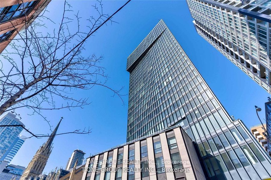 60 Shuter Street 316, Toronto, ON M5B 0B7