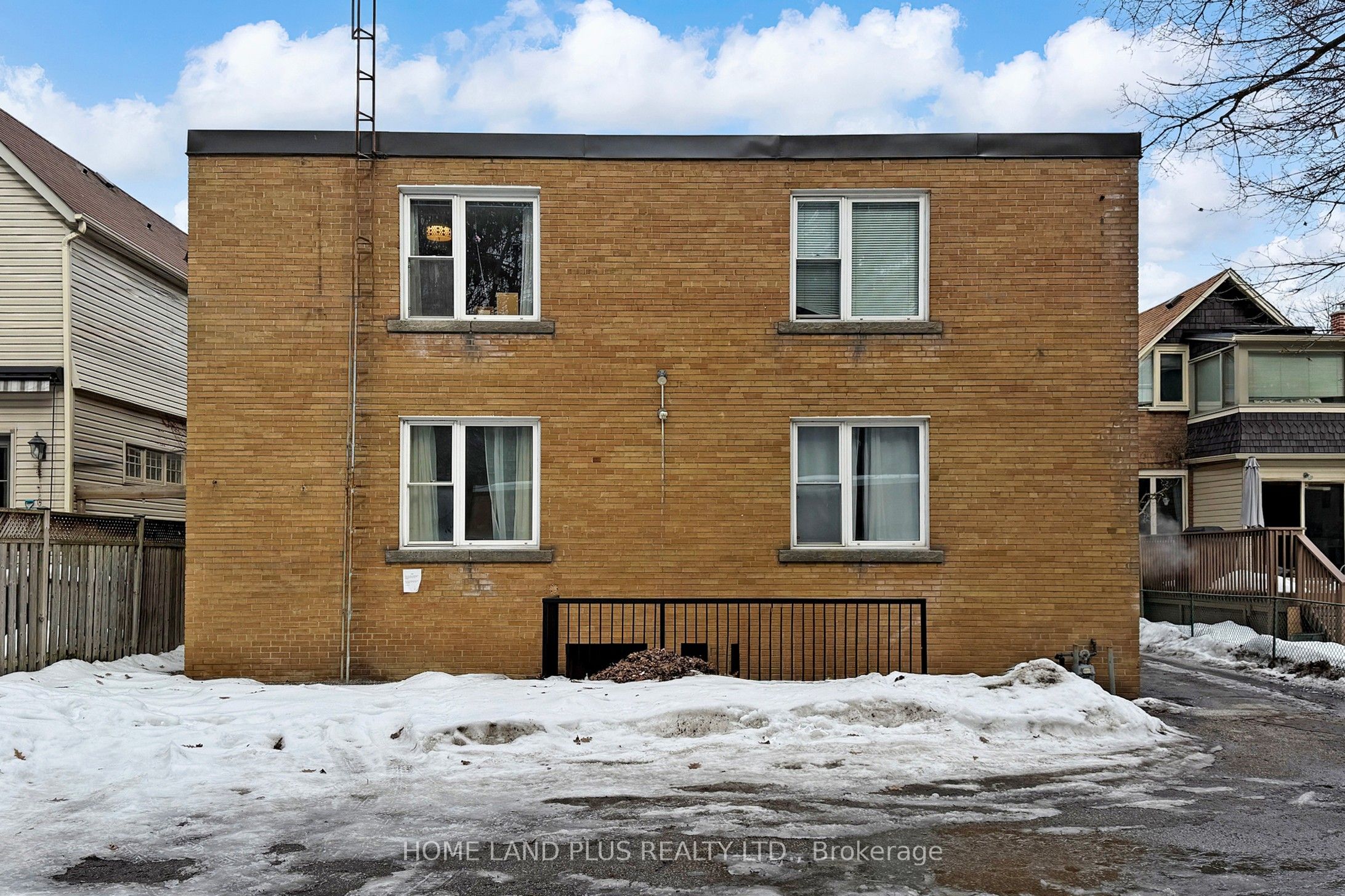 617 Merton Street Basement Unit A1, Toronto, ON M4S 1B4 photo 3