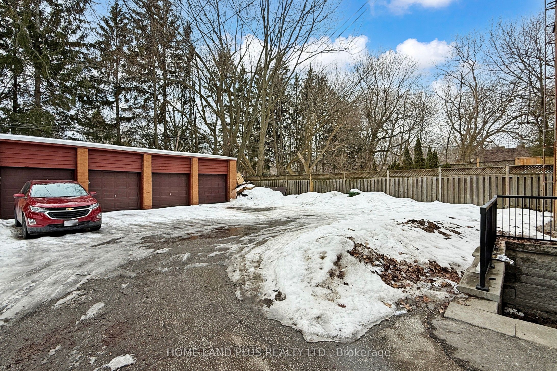 617 Merton Street Basement Unit A1, Toronto, ON M4S 1B4 photo 5