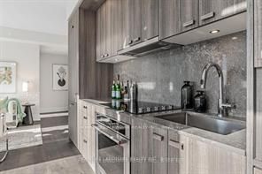 480 Front Street W 914, Toronto, ON M5V 0V5 photo 2