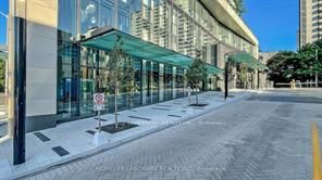 575 bloor Street E 2205, Toronto, ON M4W 0B2 photo 4