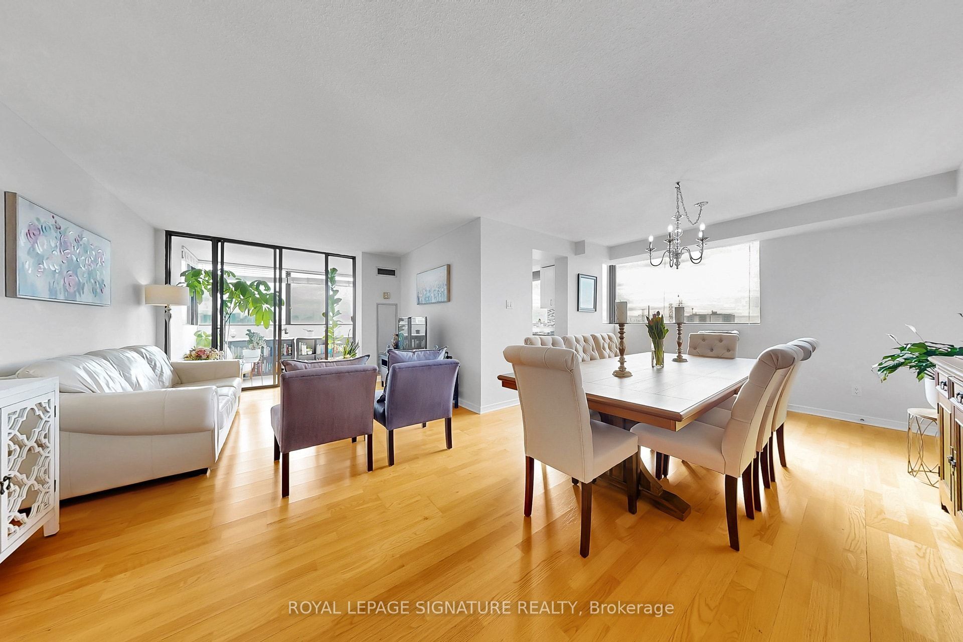 133 Torresdale Avenue 902, Toronto, ON M2R 3T2 photo 2