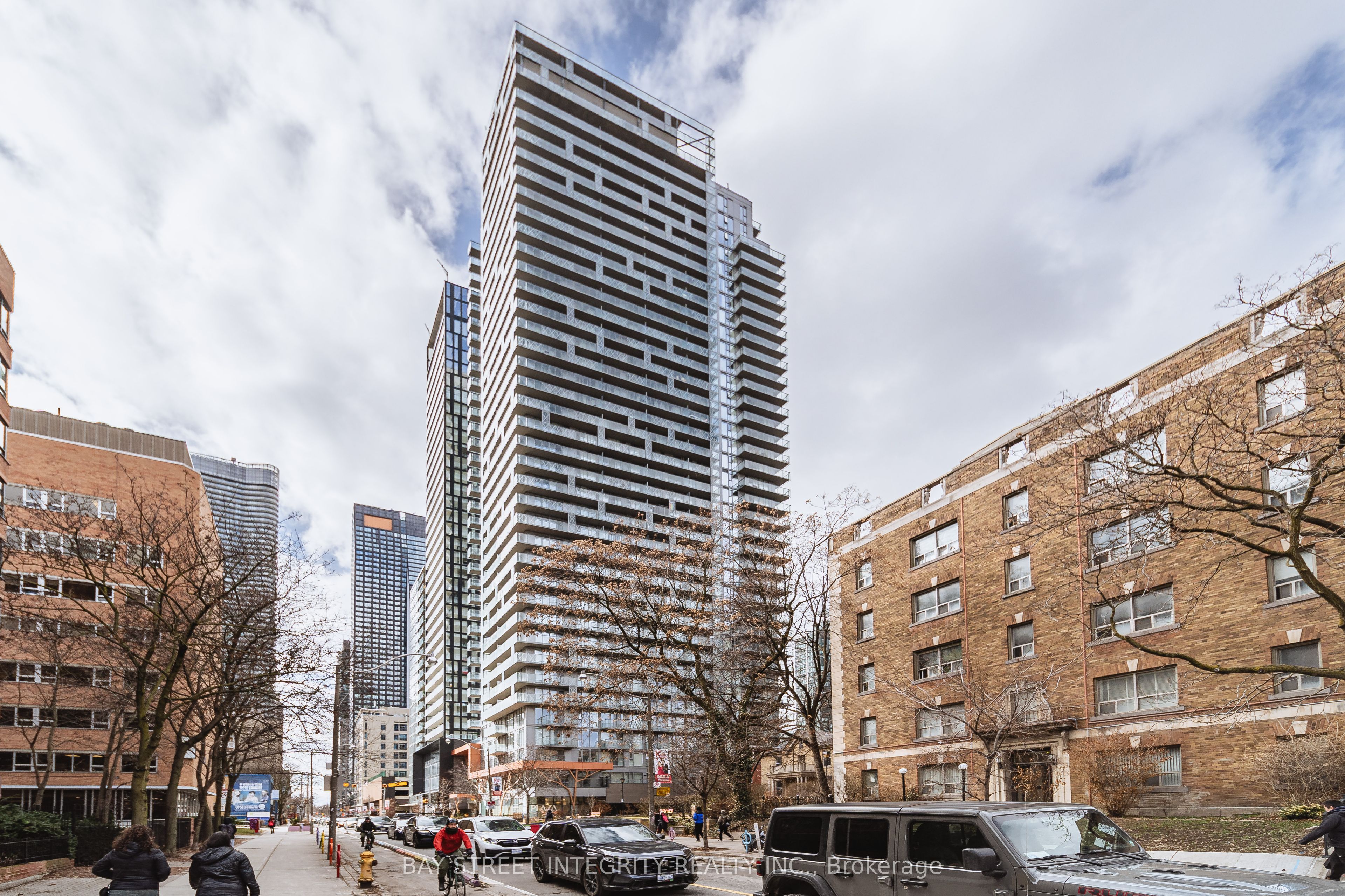 50 Wellesley E Street 2801, Toronto C08, ON M4Y 0C8