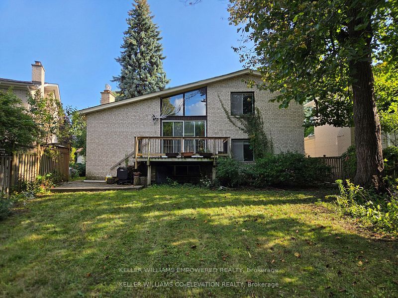 36 Danville Drive, Toronto, ON M2P 1J1 photo 3