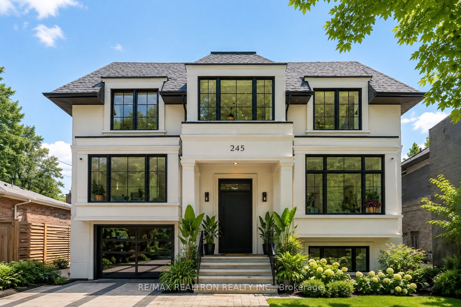 245 Patricia Avenue, Toronto, ON M2M 1J7 photo 2