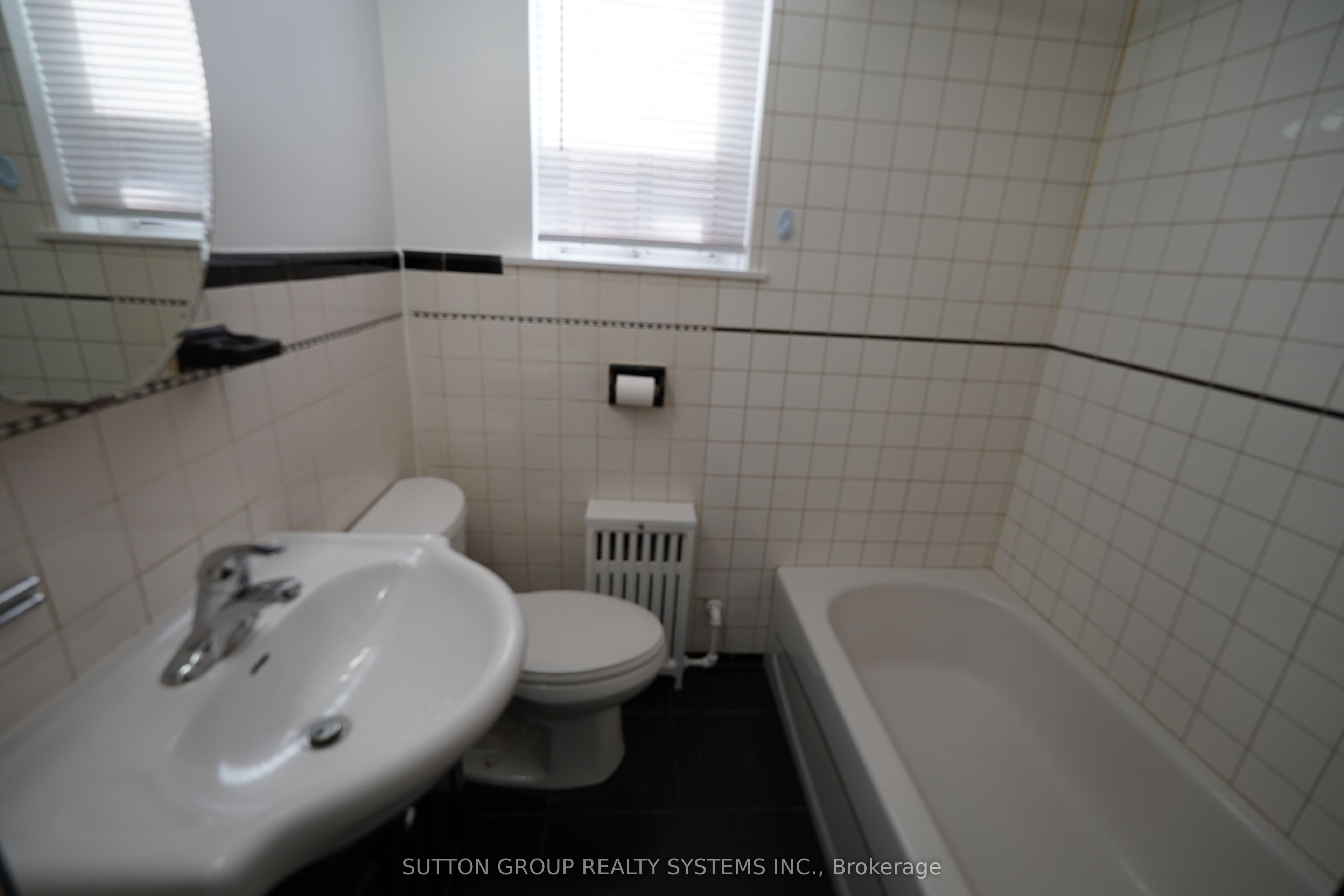 324 Lauder Avenue, Toronto, ON M6E 3H6 photo 3