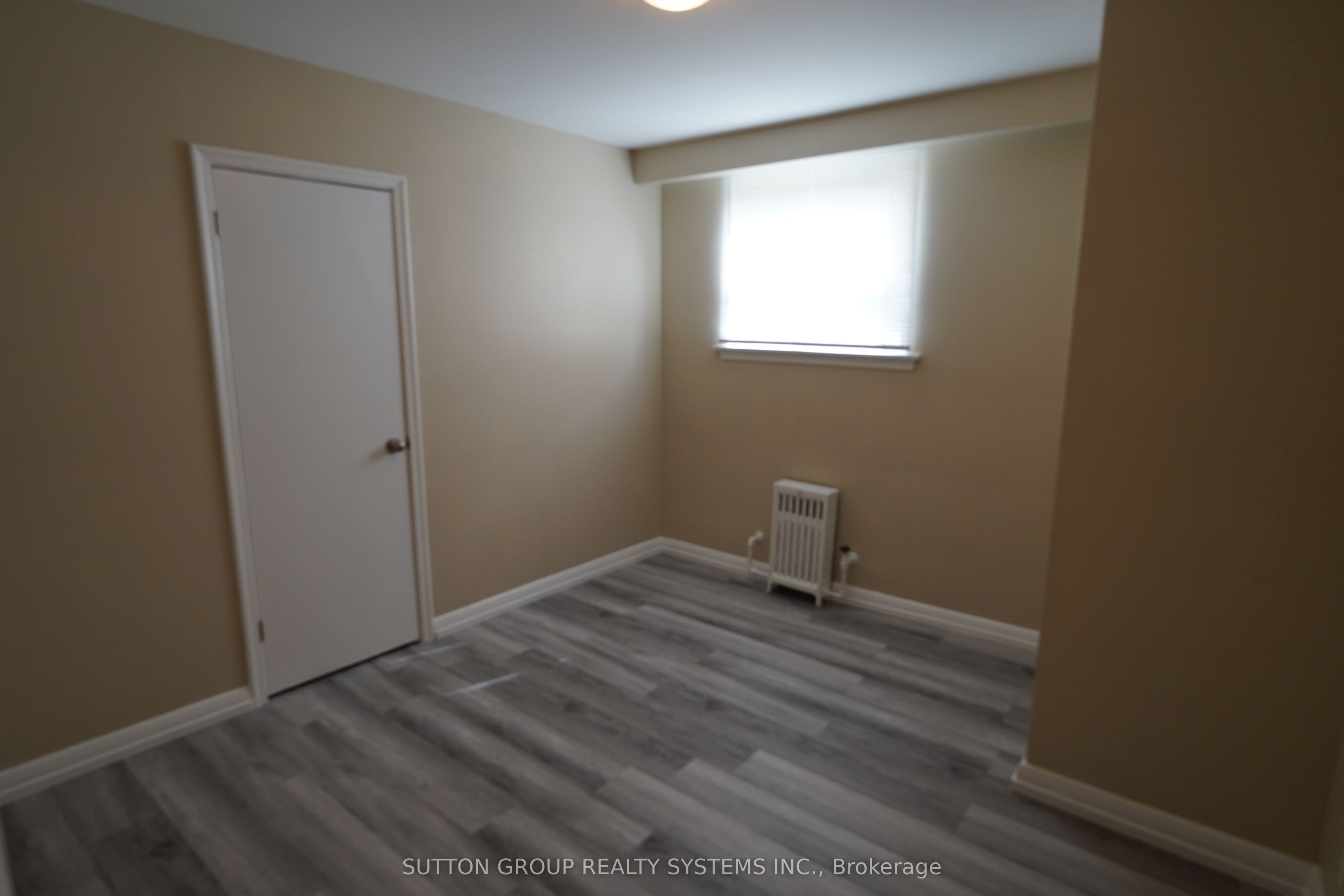 324 Lauder Avenue, Toronto, ON M6E 3H6 photo 5