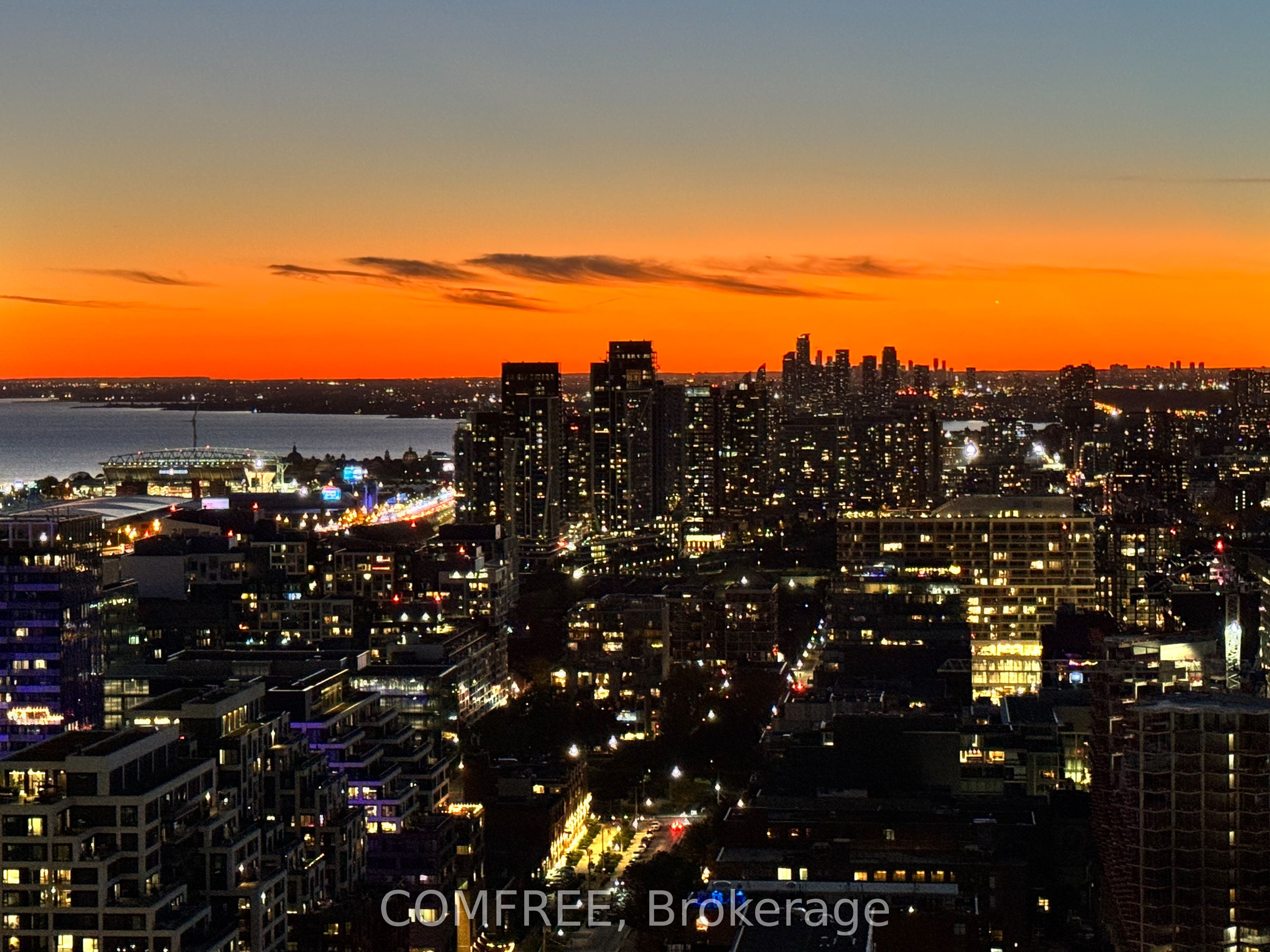 55 Mercer Street 4102, Toronto, ON M5V 0W4
