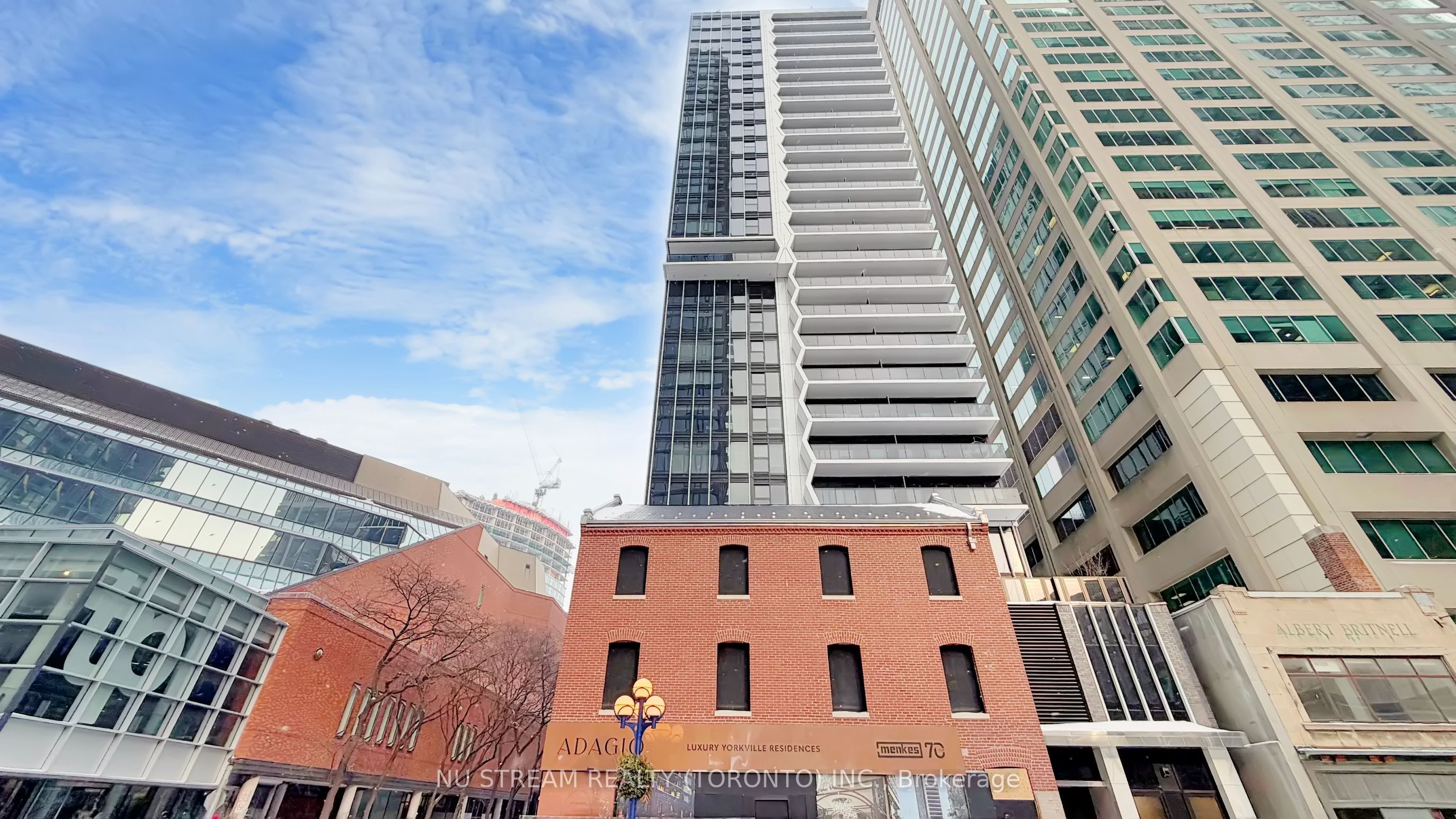 771 Yonge Street 2011, Toronto, ON M4W 0B8 photo 3
