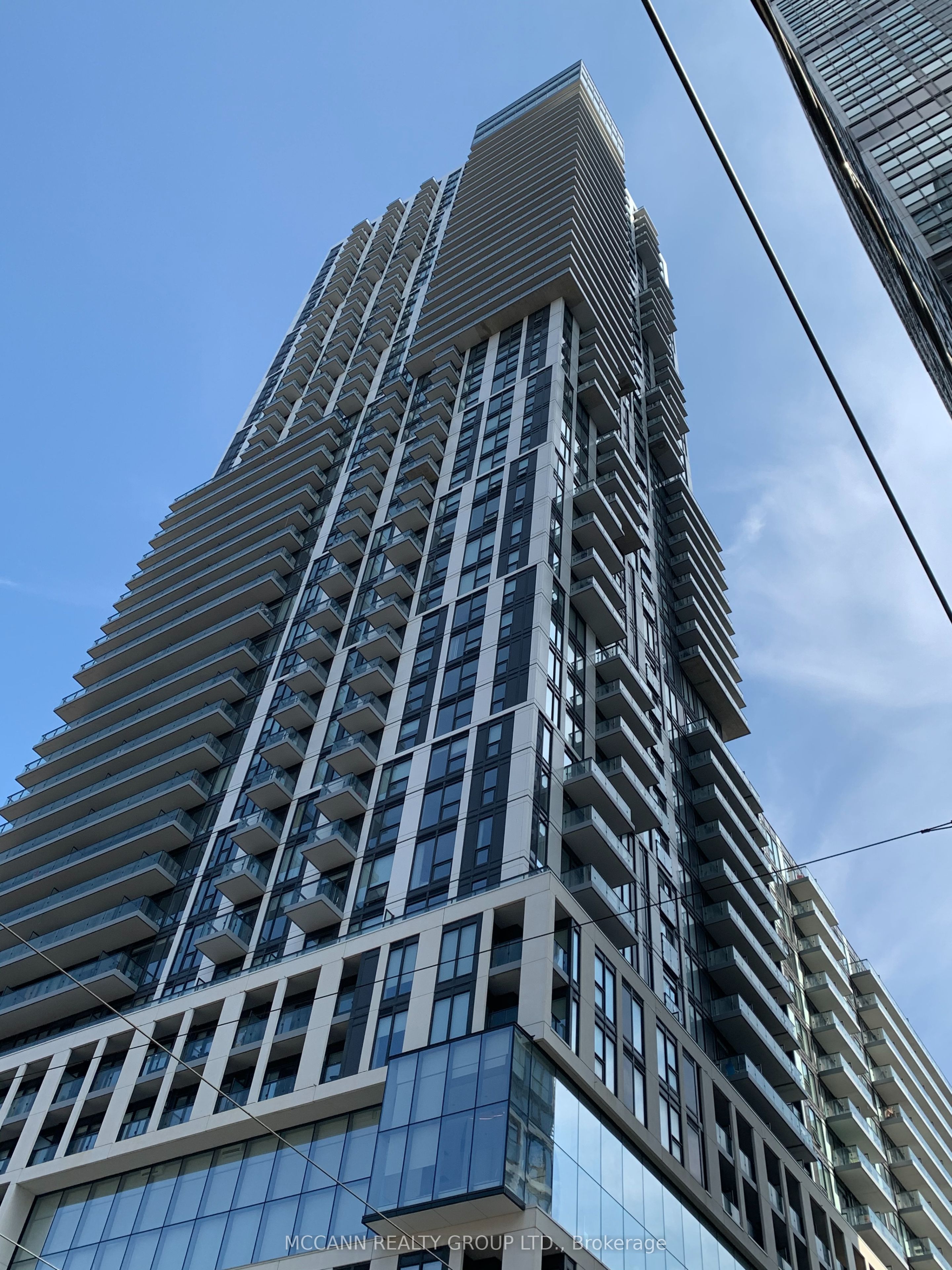 251 Jarvis Street 3302, Toronto, ON M5B 0C3 photo 2