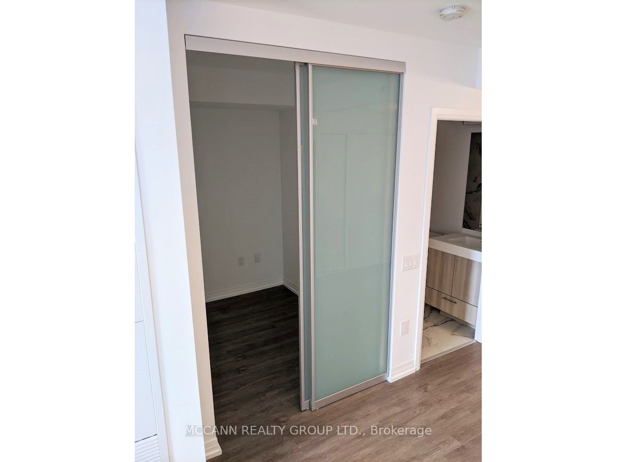 251 Jarvis Street 3302, Toronto, ON M5B 0C3 photo 5