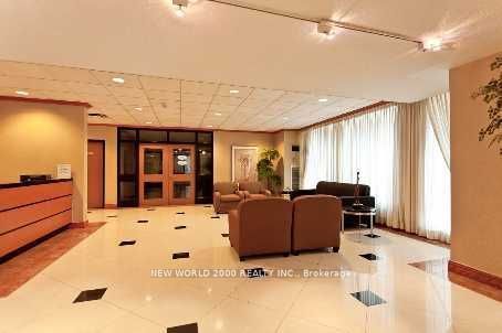 633 Bay Street Ph09, Toronto, ON M5G 2G4 photo 2