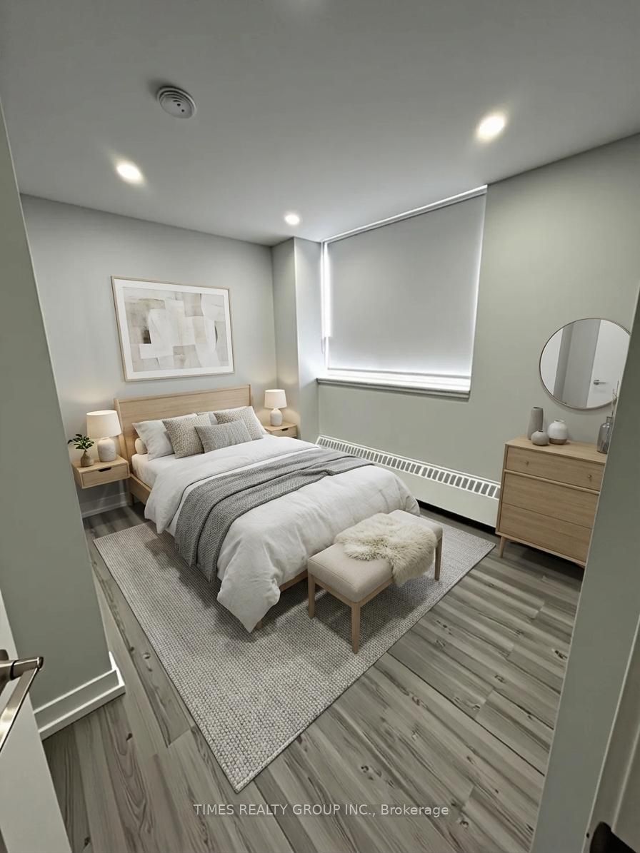 15 Walmer Road 103, Toronto, ON M5R 2X1 photo 2
