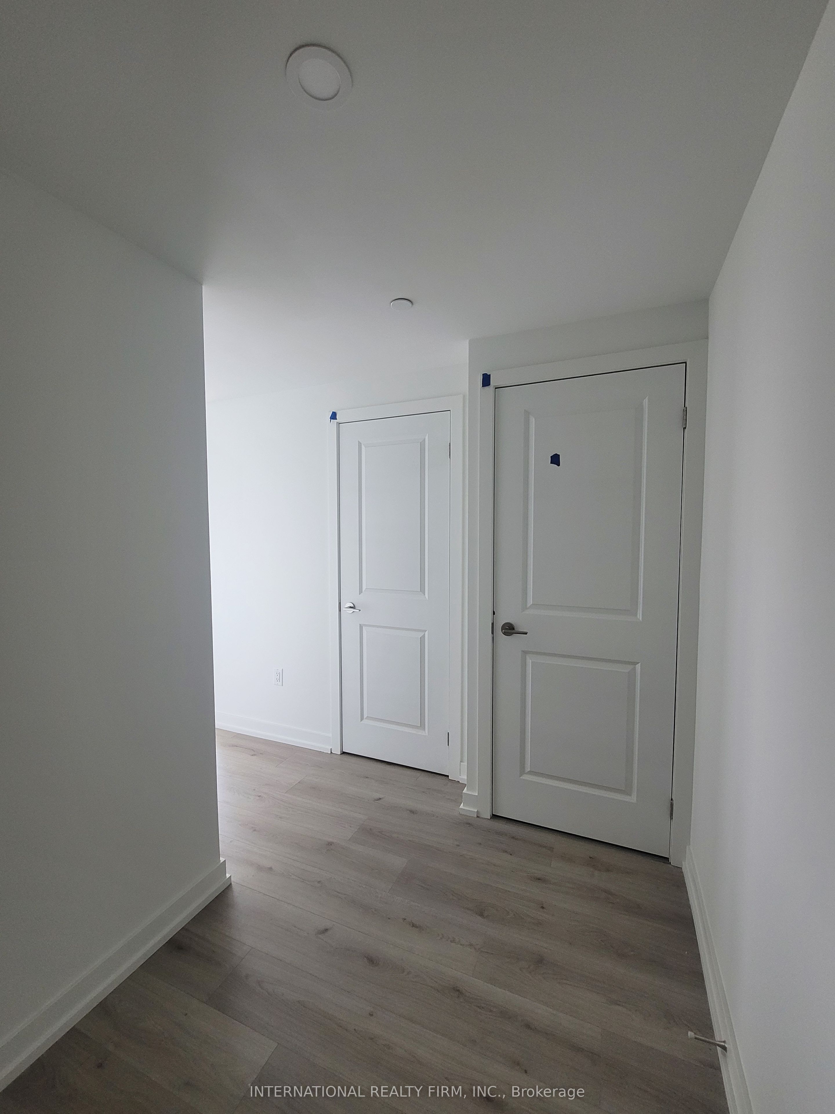 395 Bloor Street E 4602, Toronto, ON M4W 1H7 photo 3