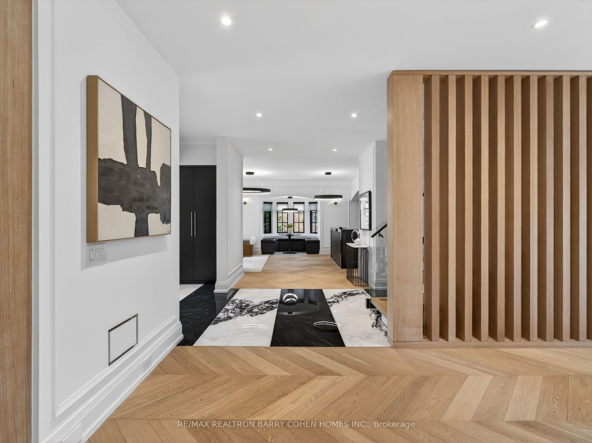 62 Maple Avenue, Toronto, ON M4W 2T7 photo 5