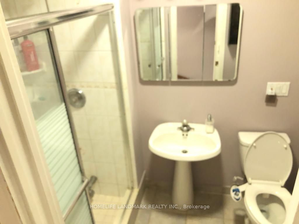 10 Oscar Court Bsmt, Toronto, ON M2K 2A4 photo 5