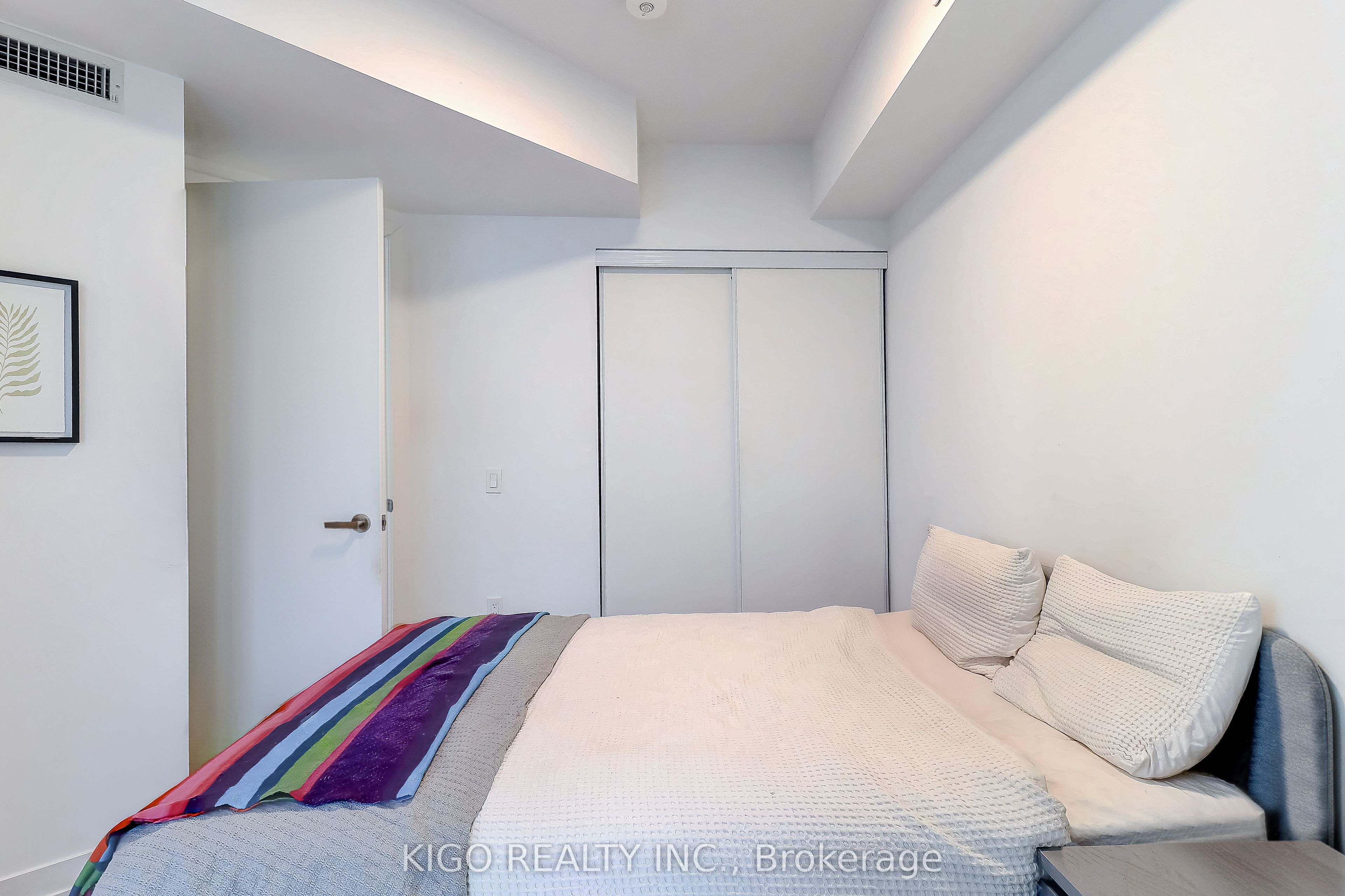55 Cooper Street 3608, Toronto, ON M5E 0G1 photo 4