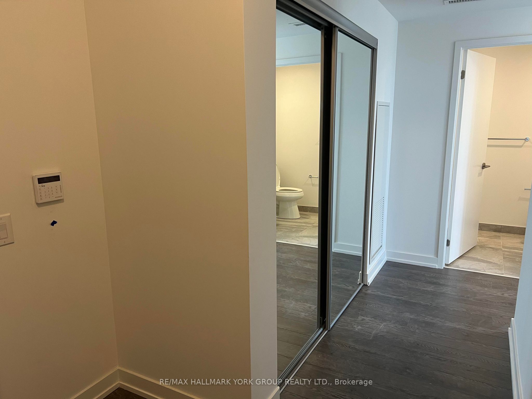 20 O'Neill Road 1523, Toronto, ON M3C 0R2 photo 3
