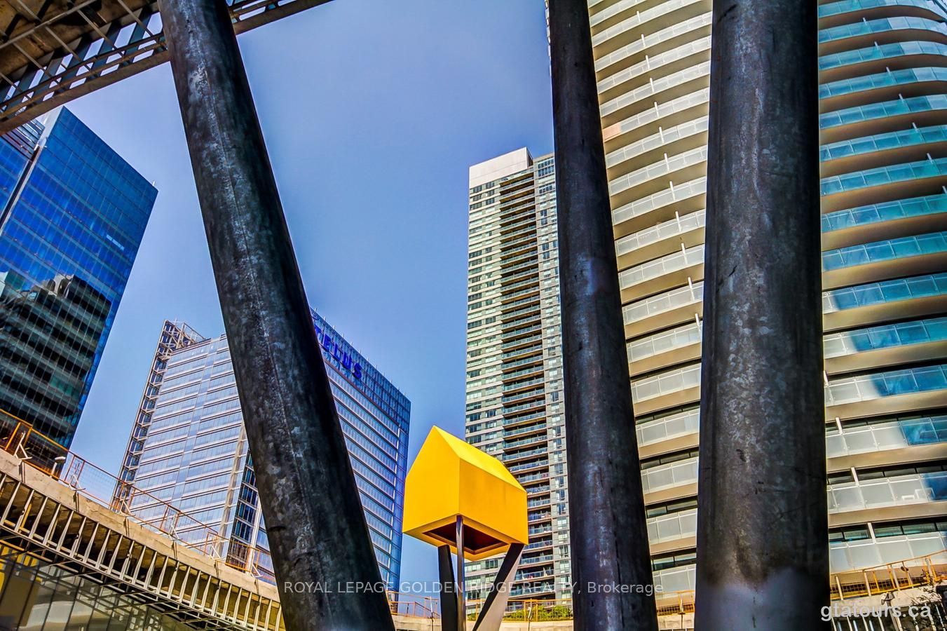 14 York Street 5809, Toronto, ON M5J 0B1 photo 3