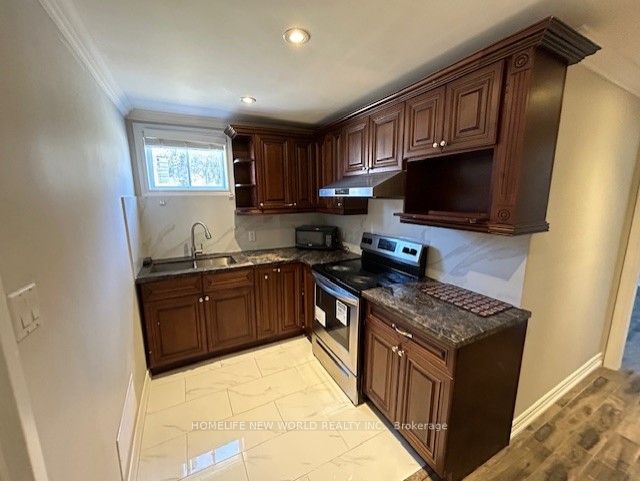 137 Cherokee Boulevard Bsmt, Toronto, ON M2J 4G2 photo 4
