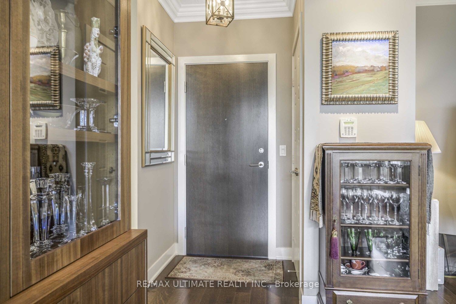 28 Linden Street 404, Toronto, ON M4Y 0A4 photo 5