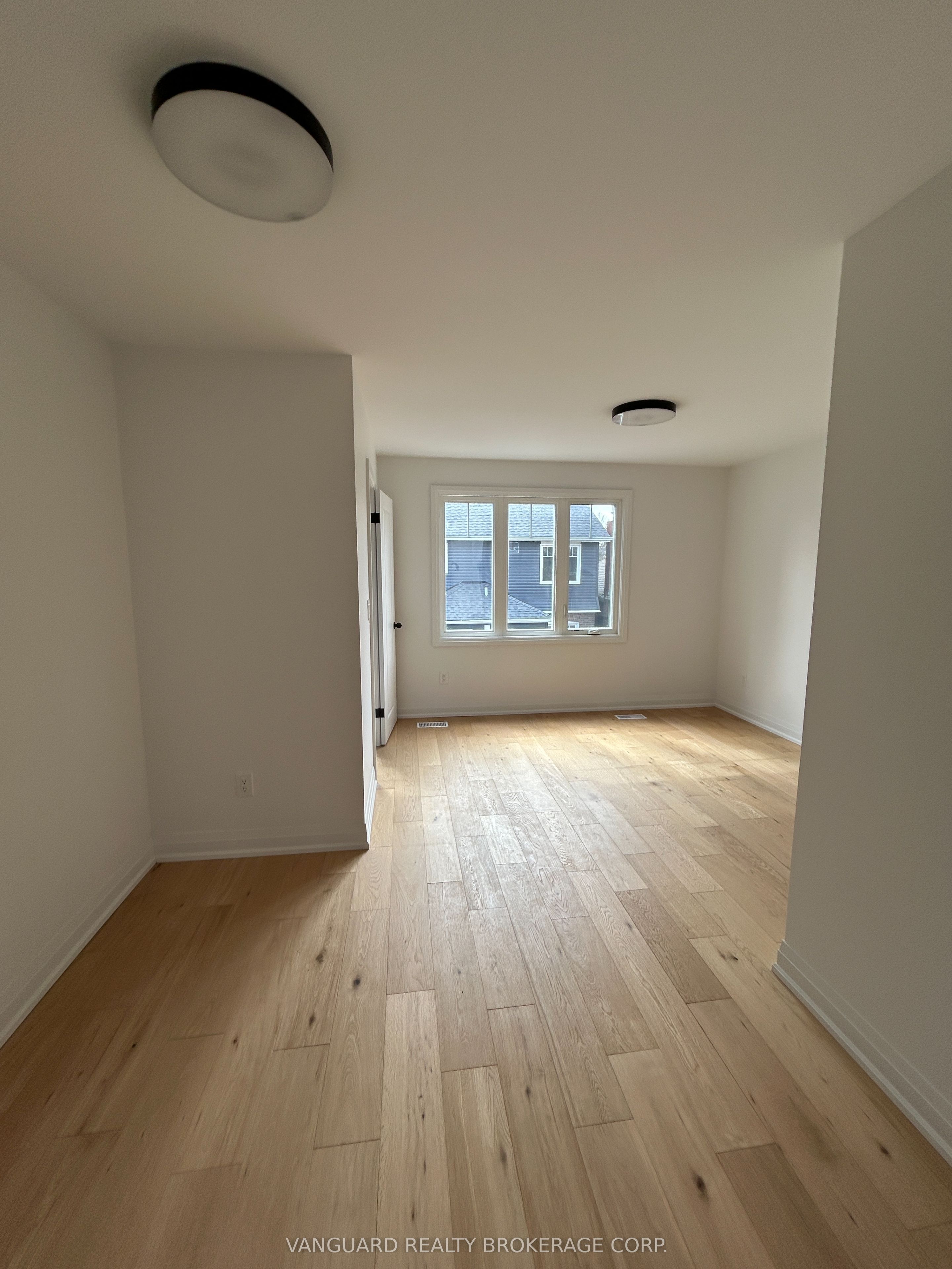 12 Franklin Avenue D, Toronto, ON M2N 1B6 photo 5