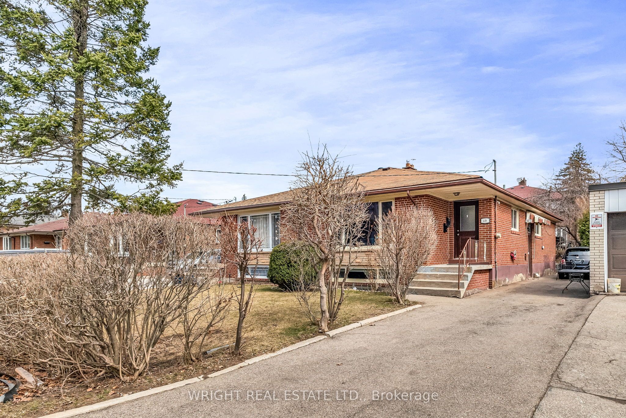49 Tisdale Avenue, Toronto, ON M4A 1Y6 photo 3