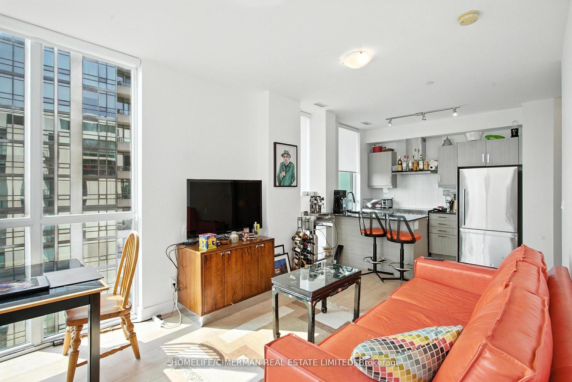 1486 Bathurst Street 1604, Toronto, ON M5P 3G9 photo 4