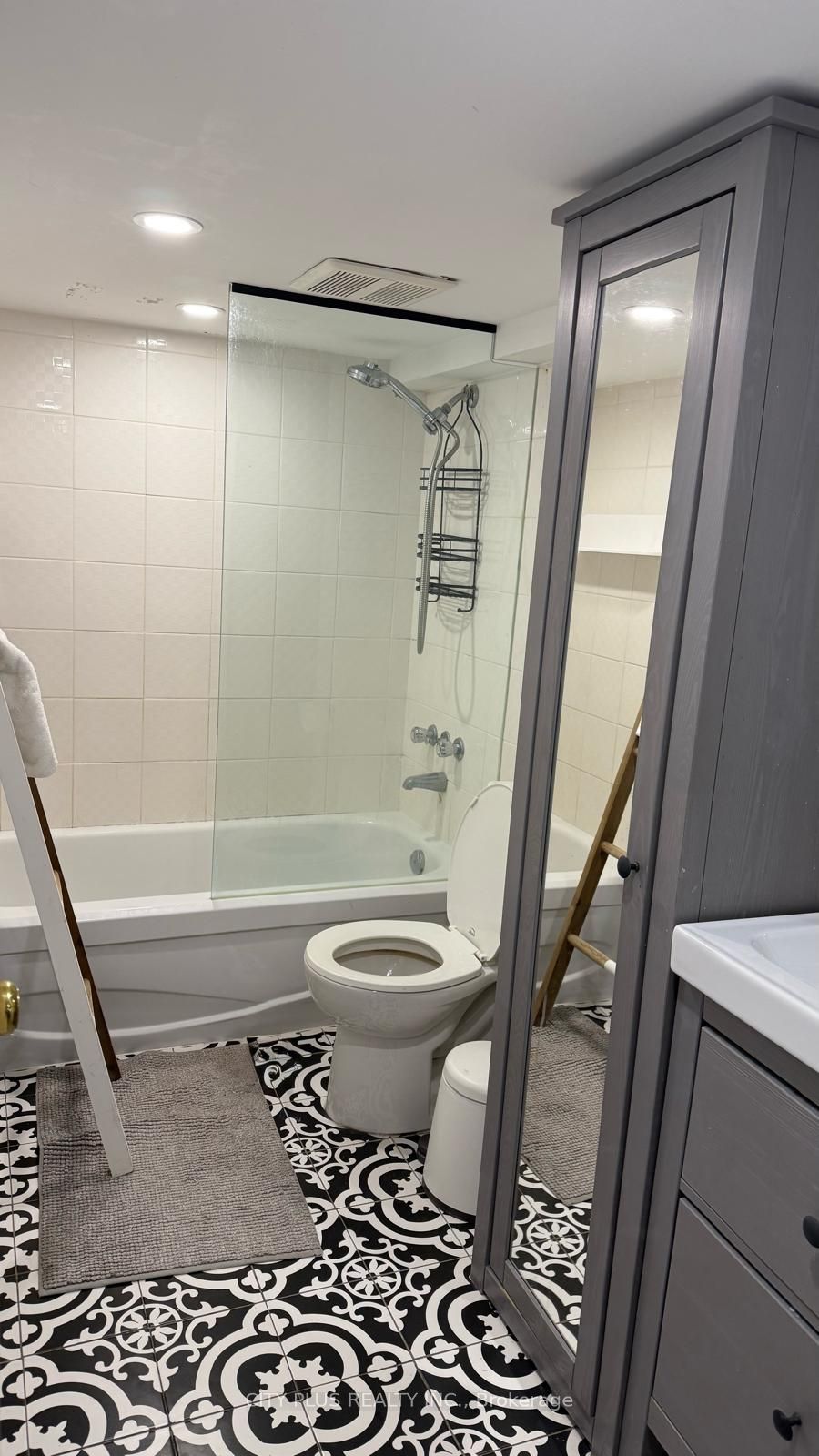1184 Avenue Road Basement, Toronto, ON M5N 2G1 photo 5
