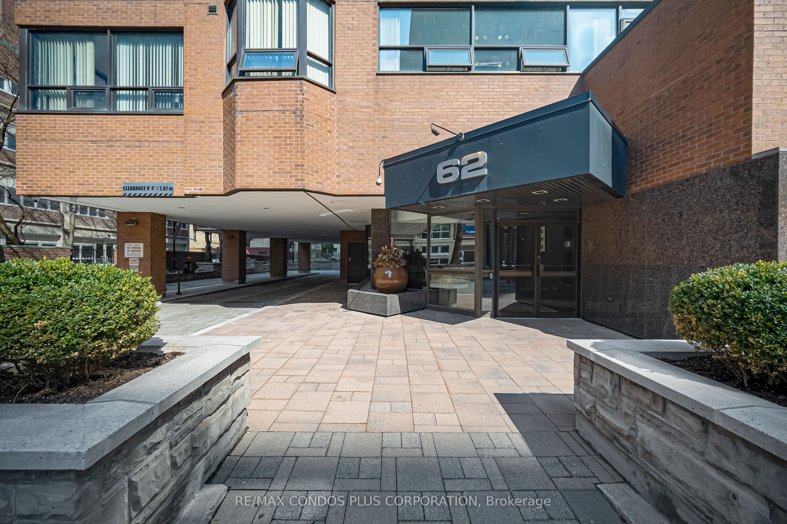 62 Wellesley Street W 803, Toronto, ON M5S 2X3 photo 2