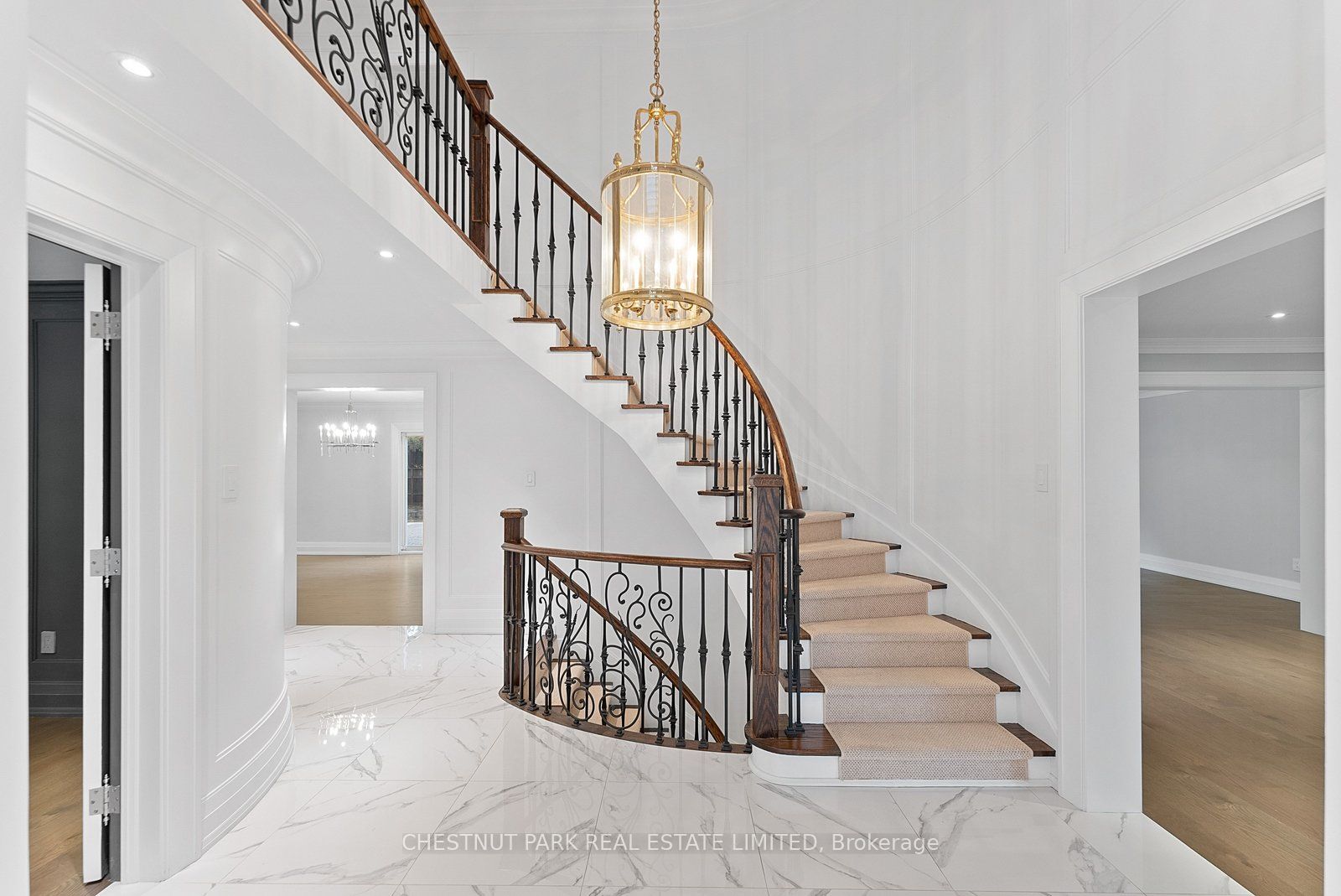 16 Sagewood Drive, Toronto, ON M3B 3G5 photo 3