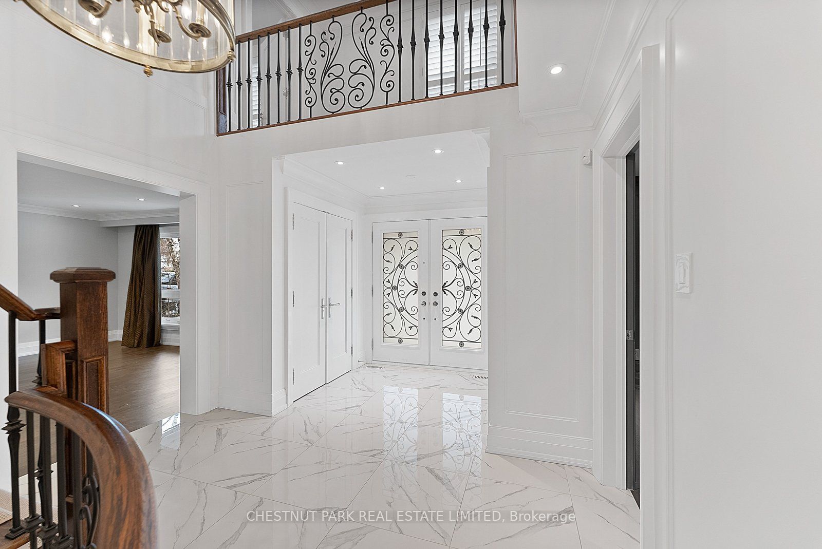 16 Sagewood Drive, Toronto, ON M3B 3G5 photo 5